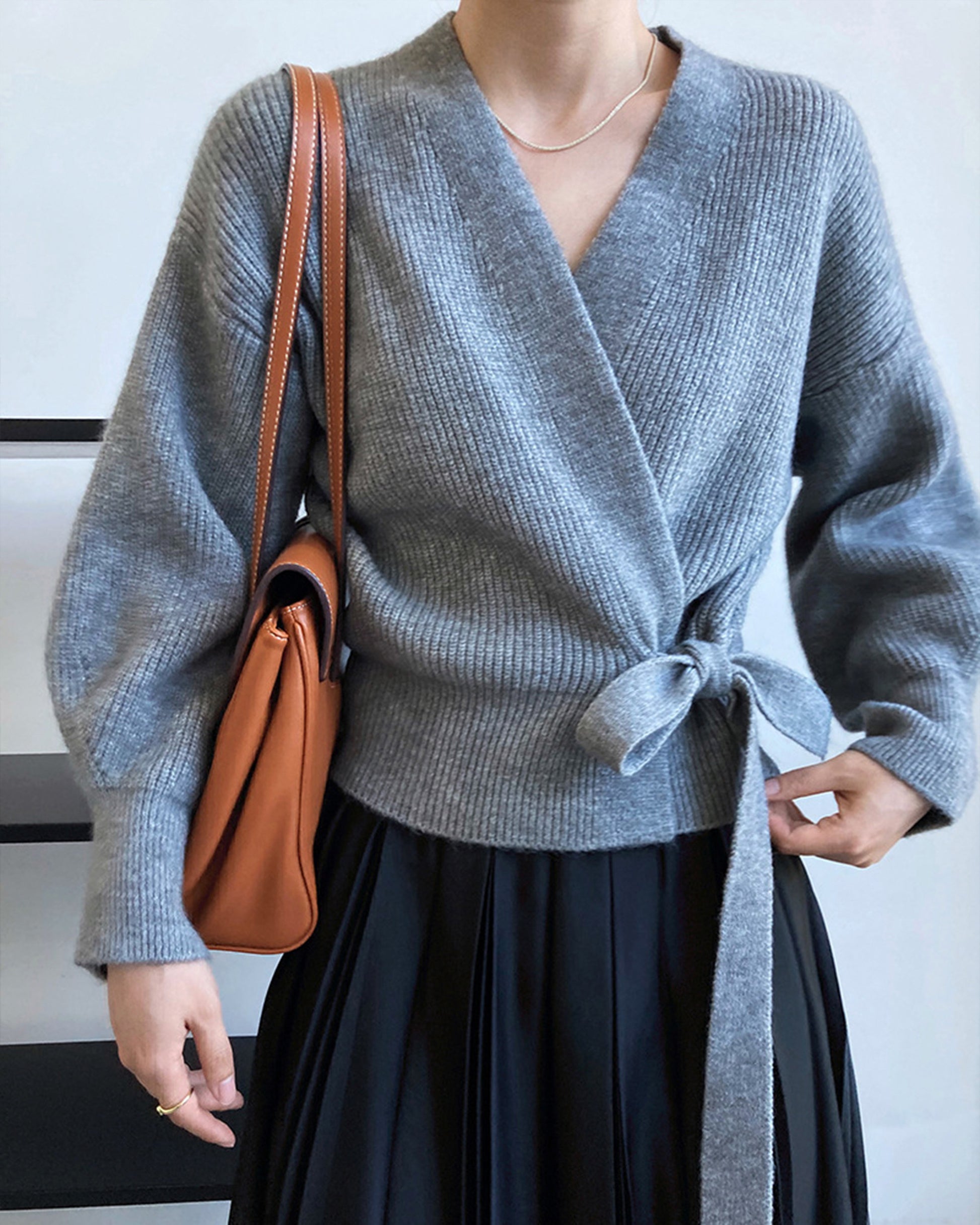 Knitted Cardigan V-neck
